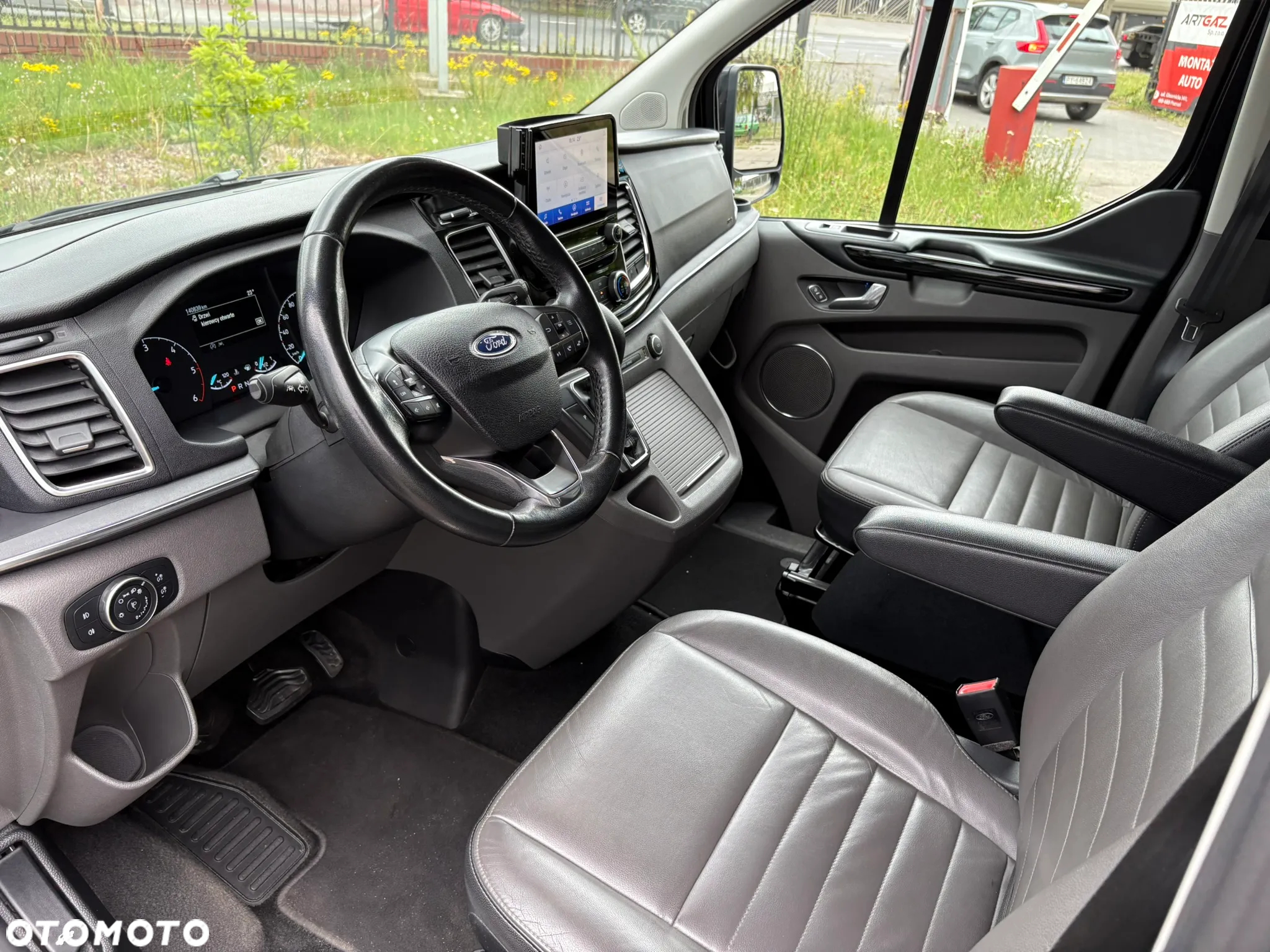 Ford Tourneo Custom 2.0 EcoBlue L2 Titanium X SelectShift - 11