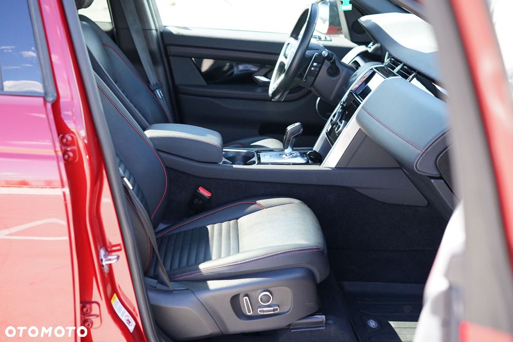 Land Rover Discovery Sport - 16
