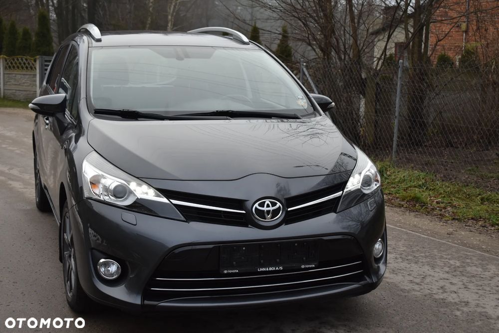 Toyota Verso 1.8 7-Sitzer Executive - 15