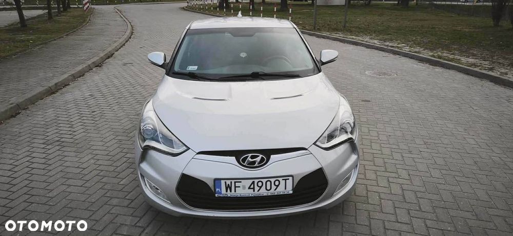 Hyundai Veloster 1.6 GDI Style - 15