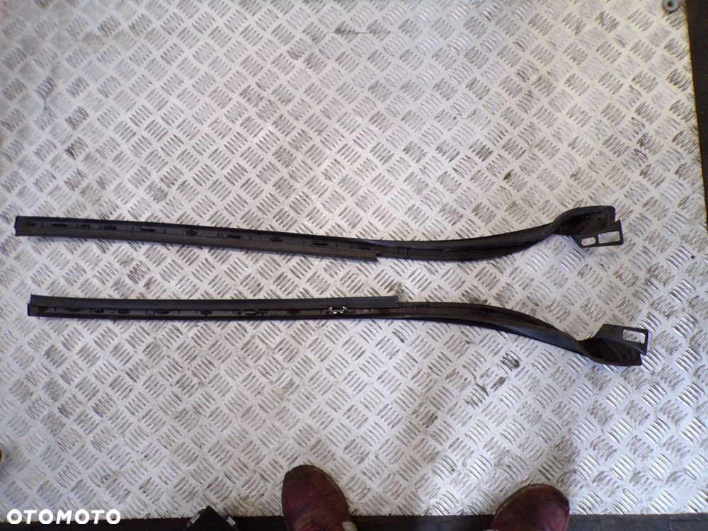 LISTWA PRZY SZYBIE CZOŁOWEJ RENAULT ZOE KOMPLET - 2