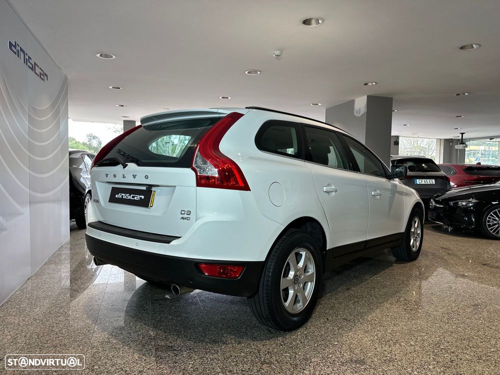 Volvo XC 60 2.4 D3 Momentum Start/Stop - 30