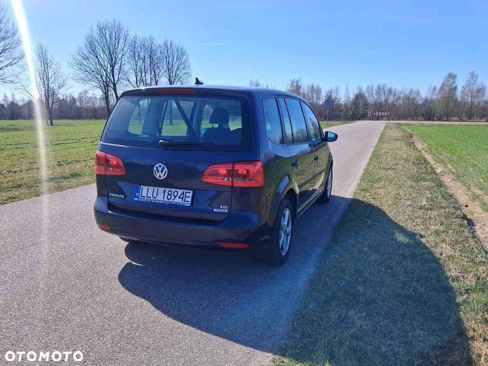 Volkswagen Touran 1.6 TDI DPF Comfortline - 24