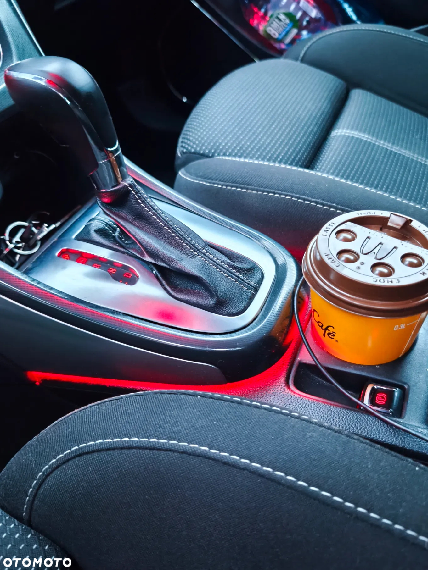 Opel Astra 2.0 CDTI DPF Automatik Cosmo - 14