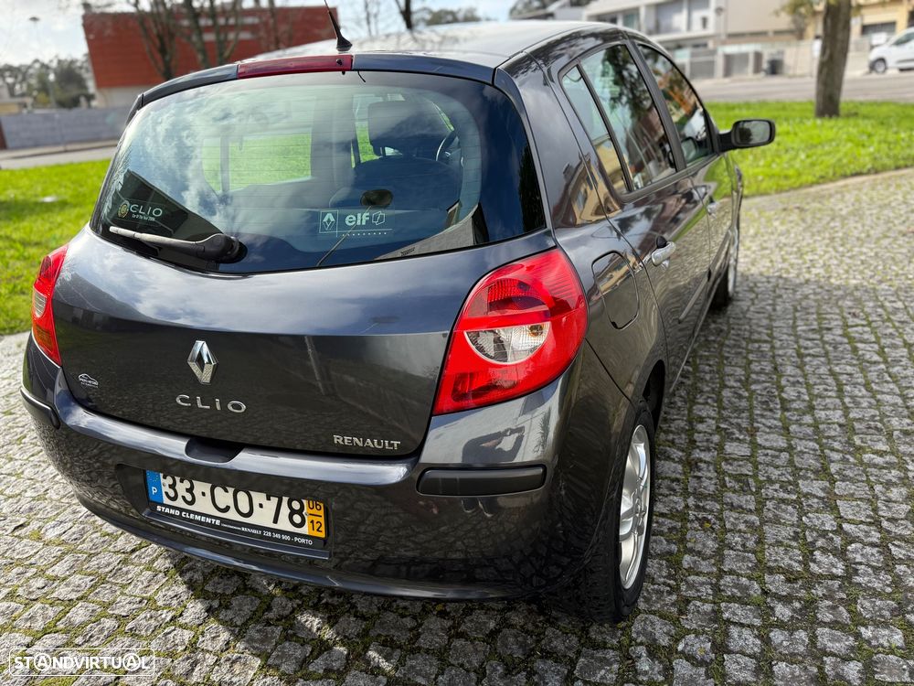 Renault Clio 1.2 16V Dynamique - 17