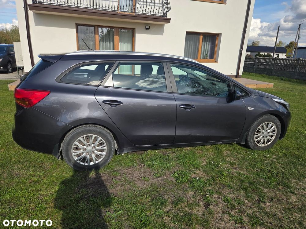 Kia Ceed 2014 photo 4