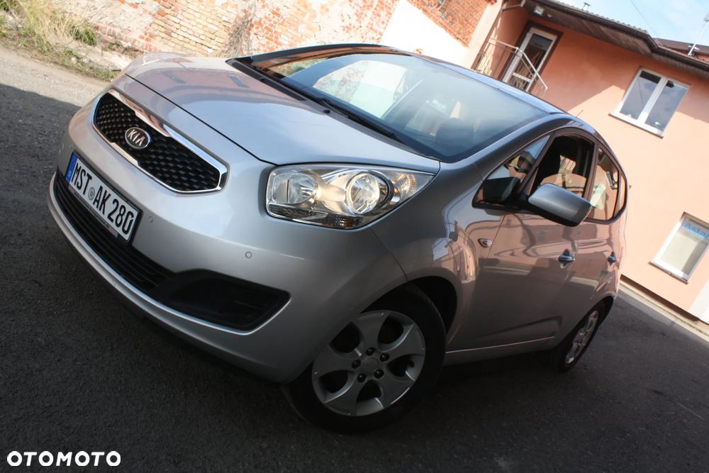 Kia Venga 1.6 CVVT Platinum Edition - 9