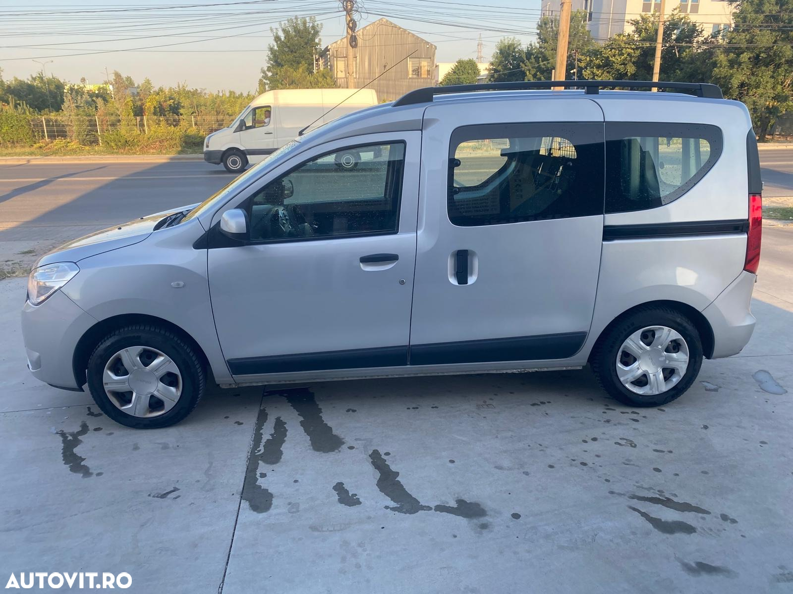 Dacia Dokker 1.5 dCi 90 CP Laureate - 14