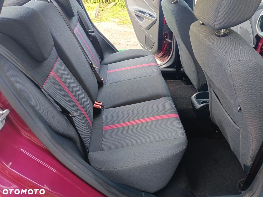Ford Fiesta 1.25 SYNC Edition - 14
