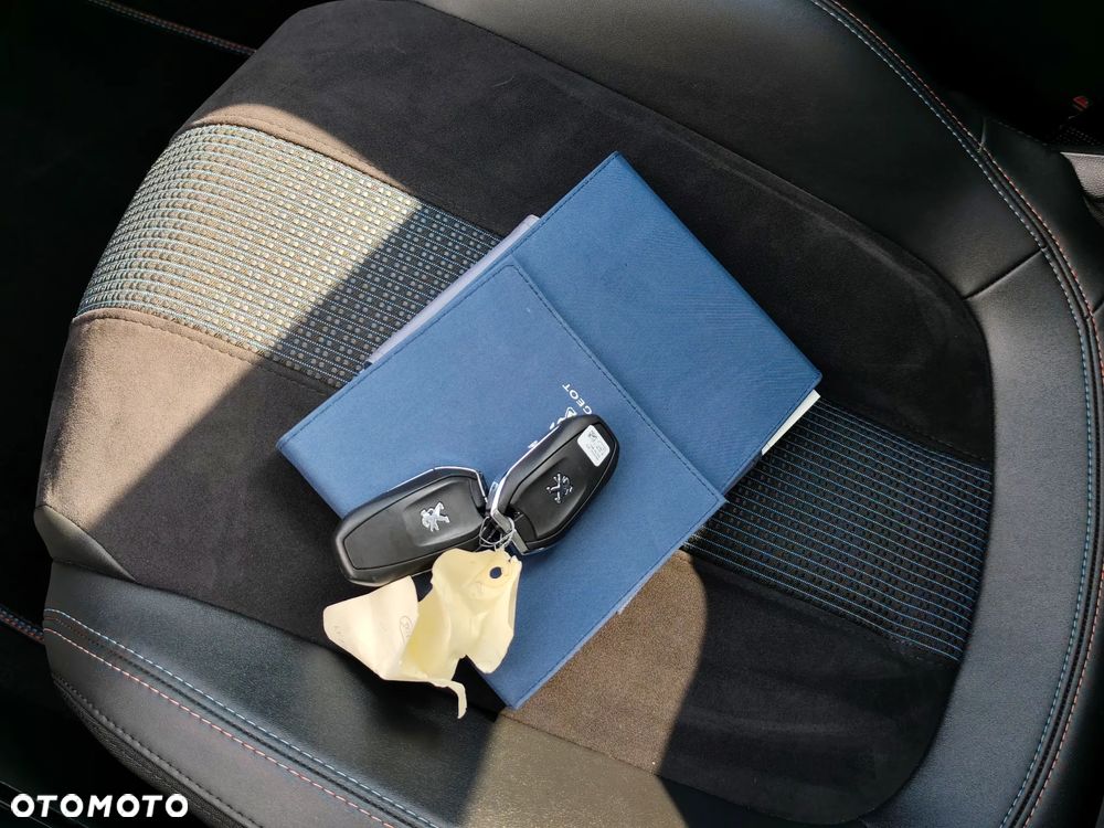 Peugeot 308 PureTech 130 GPF EAT8 Stop & Start Tech Edition - 31