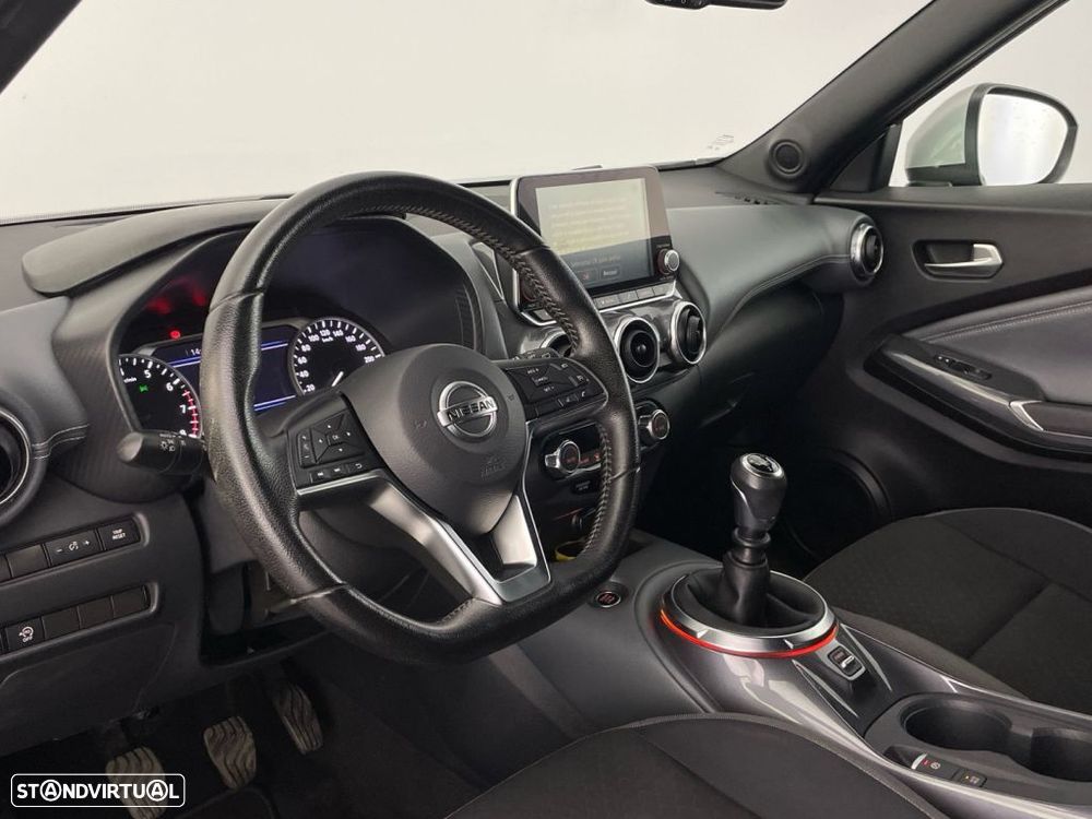 Nissan Juke 1.0 DIG-T N-Connecta - 17