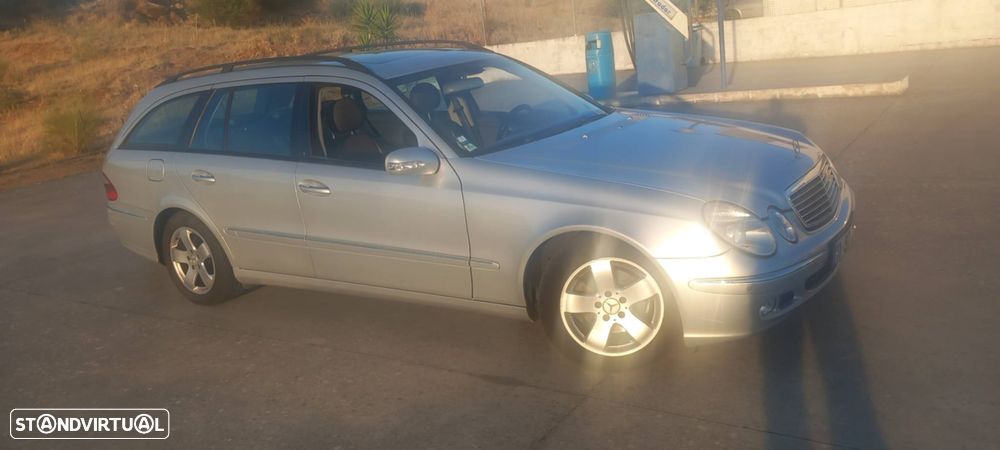Mercedes-Benz E 220 - 2