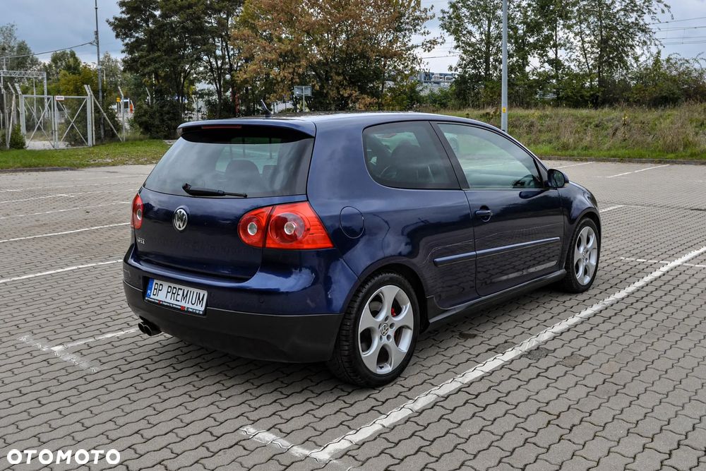 Volkswagen Golf V 2.0 TSI GTI - 4