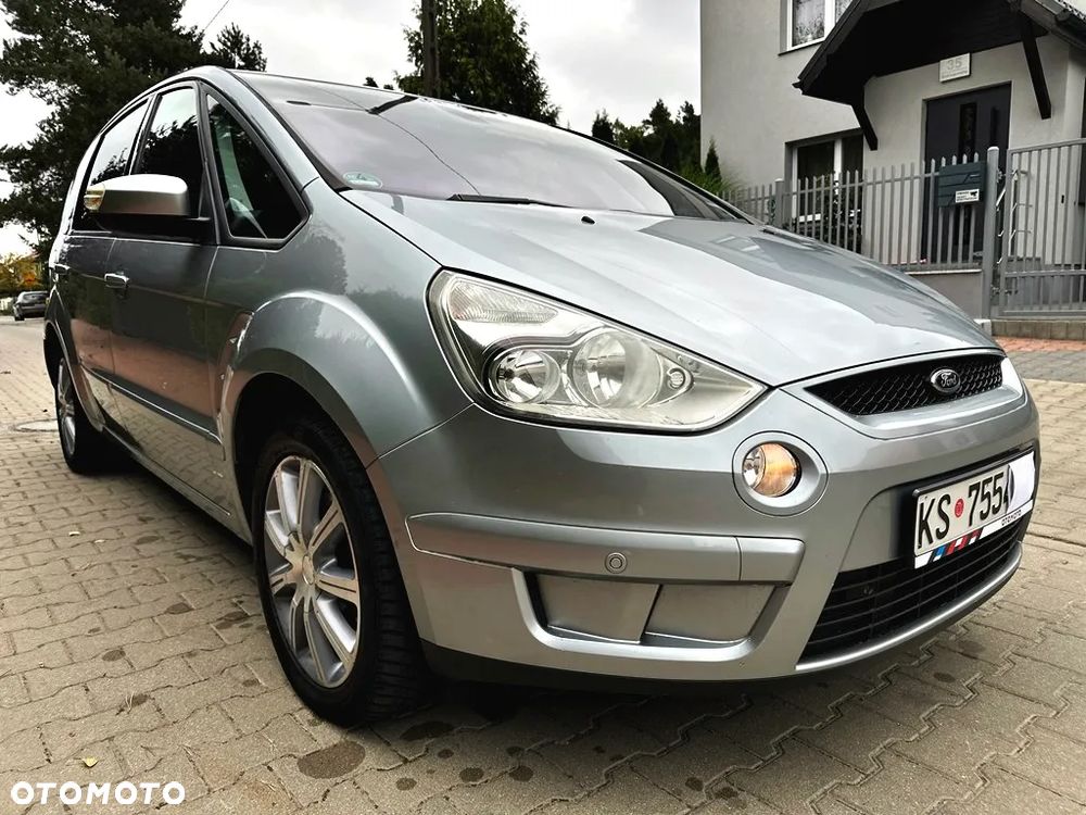 Ford S-Max 2.0 Titanium - 31