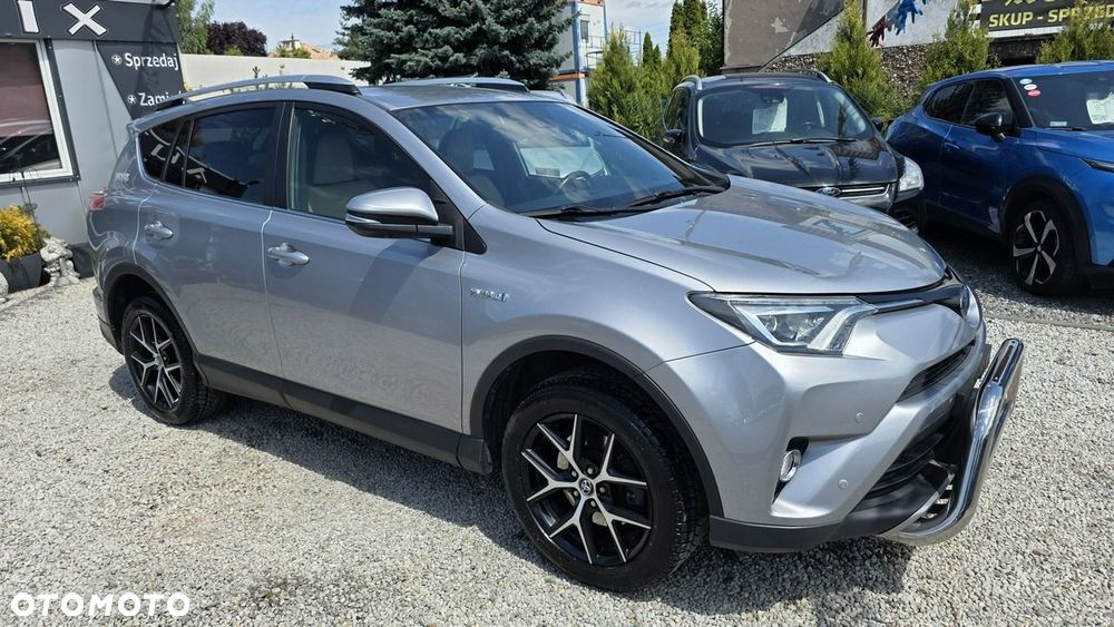 Toyota RAV4 - 13