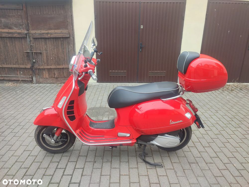 Vespa GTS - 3