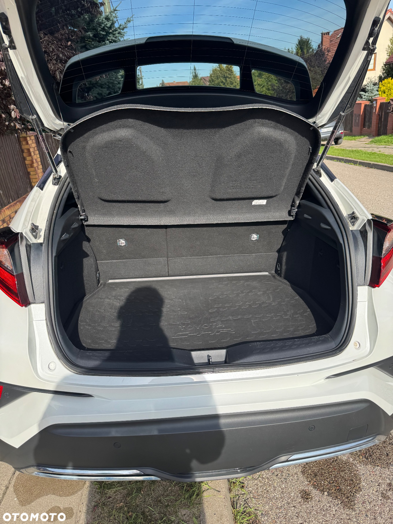 Toyota C-HR 2.0 Hybrid Style - 8