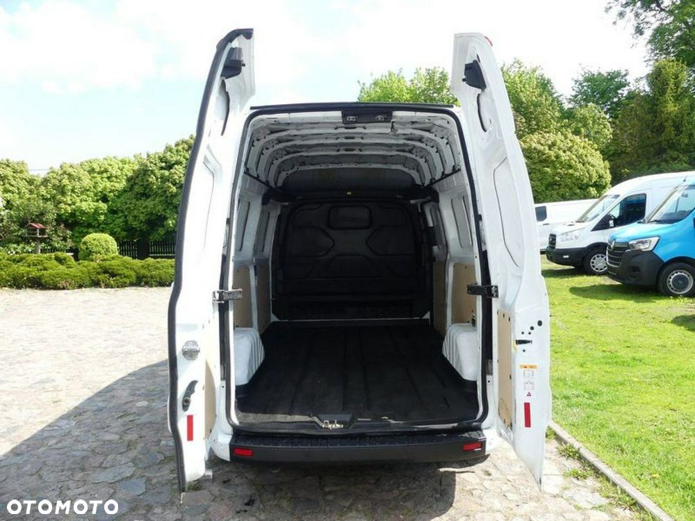 Ford TransitCustom - 10