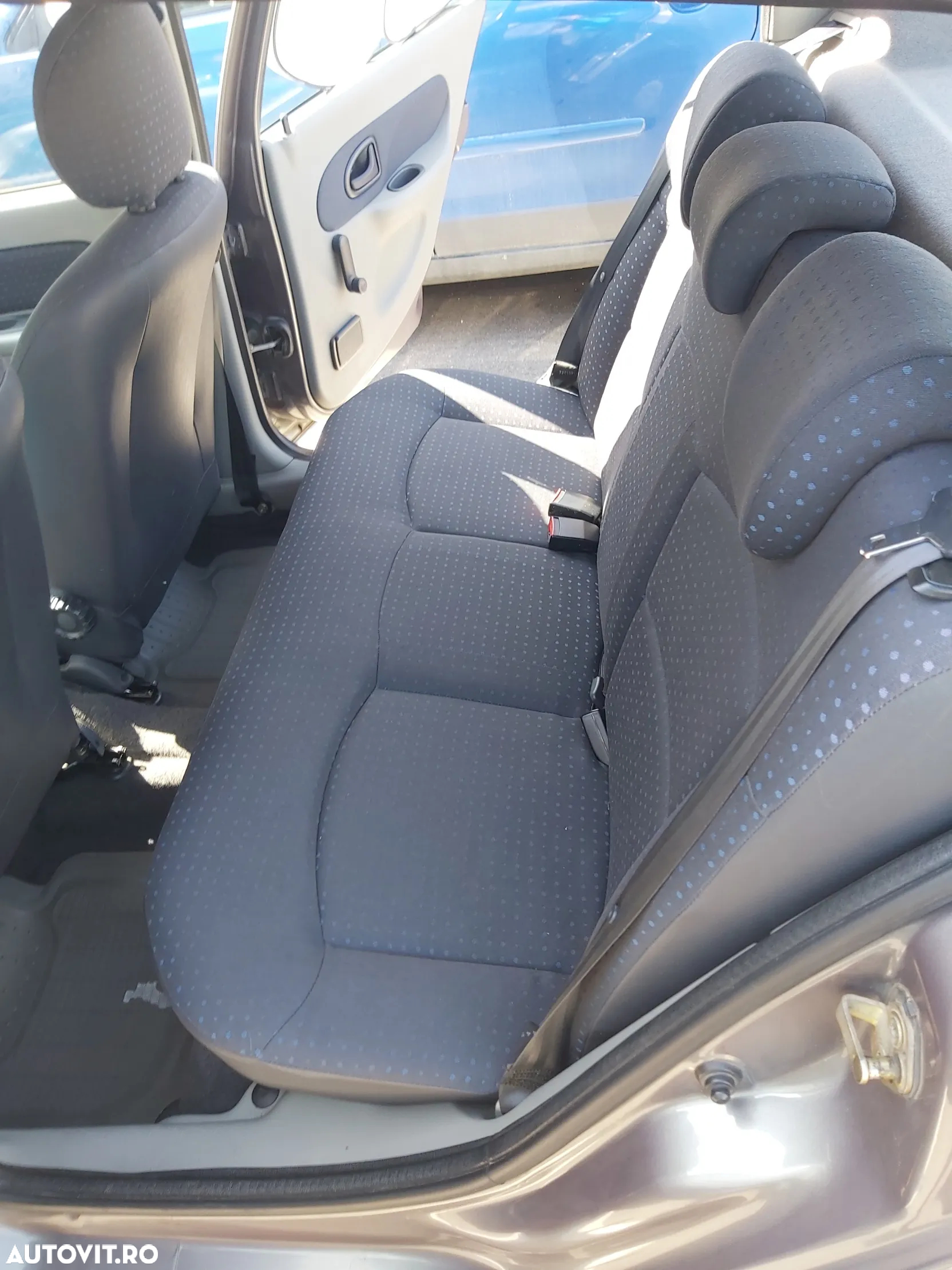 Renault Clio Bicorp 1.4 Expression - 2