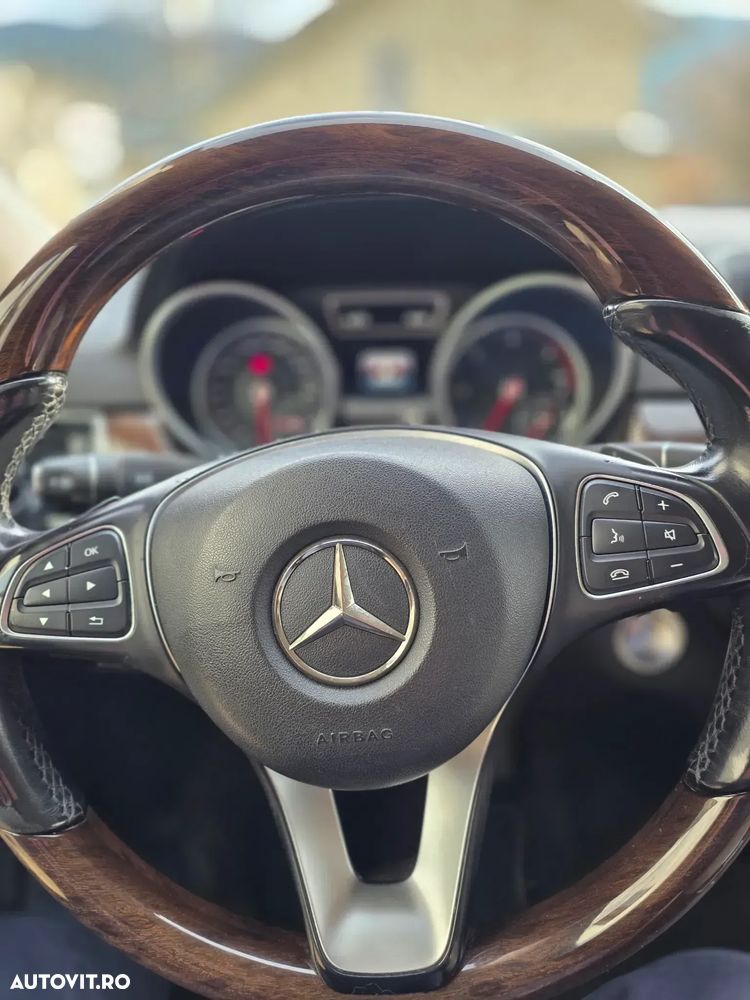 Mercedes-Benz GLE - 14