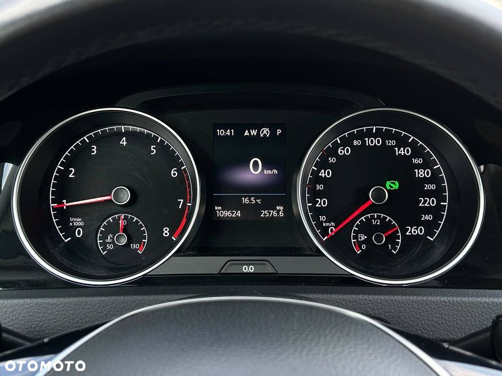 Volkswagen Golf 1.5 TSI BMT Evo Highline DSG - 27