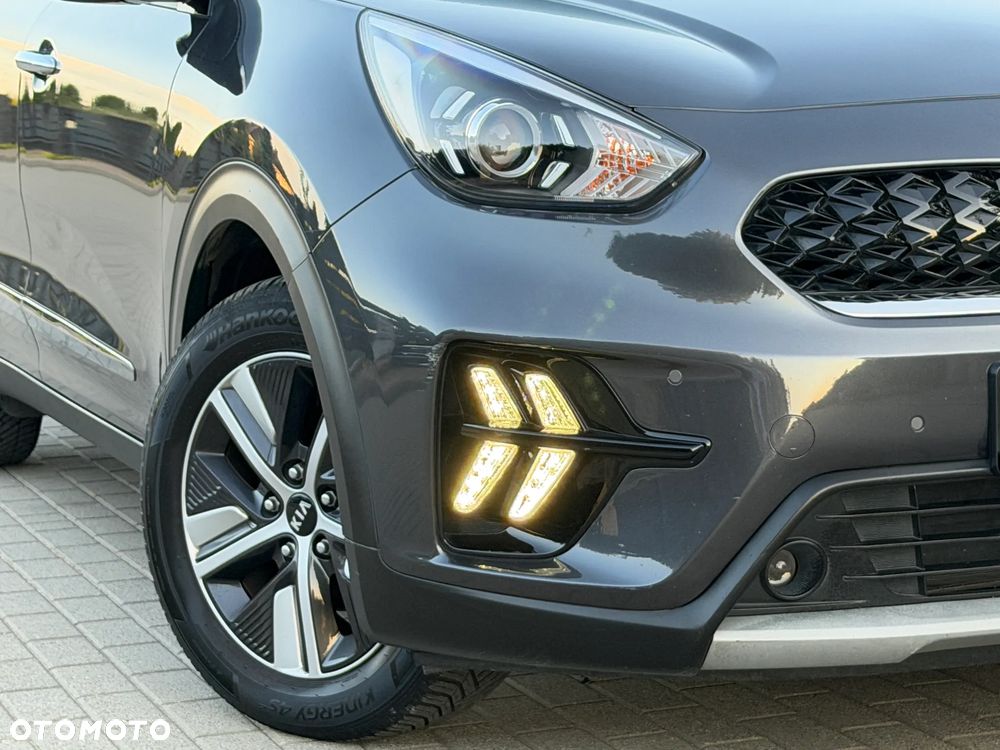 Kia Niro 1.6 GDI PHEV 2WD Vision - 32