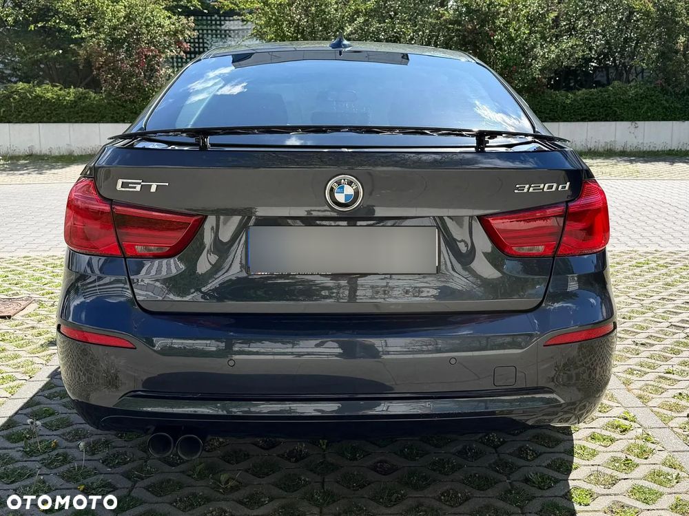 BMW Seria 3 320d xDrive Sport Line - 27