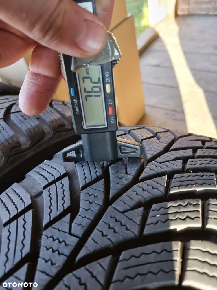 Opony CONTINENTAL WINTER CONTACT TS870 205/55R16 91H 2024r,4x7,6mm super - 6