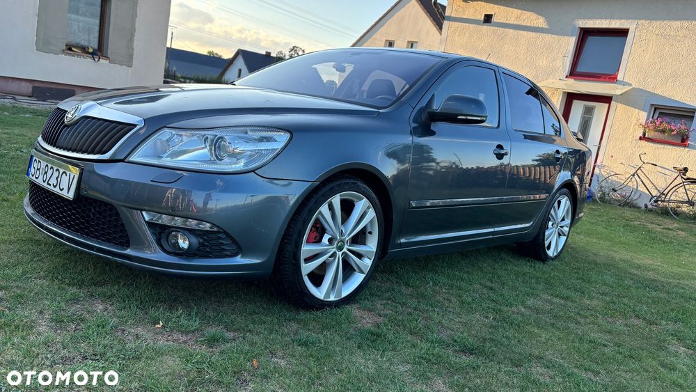 Skoda Octavia 2.0 TDI DPF RS - 1