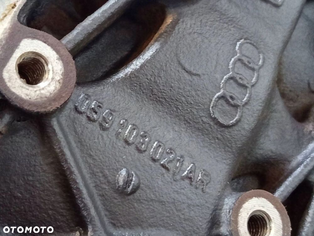 BLOK SILNIKA AUDI A6 C6 4F 3.0 TDI 059103021AR BKN - 8