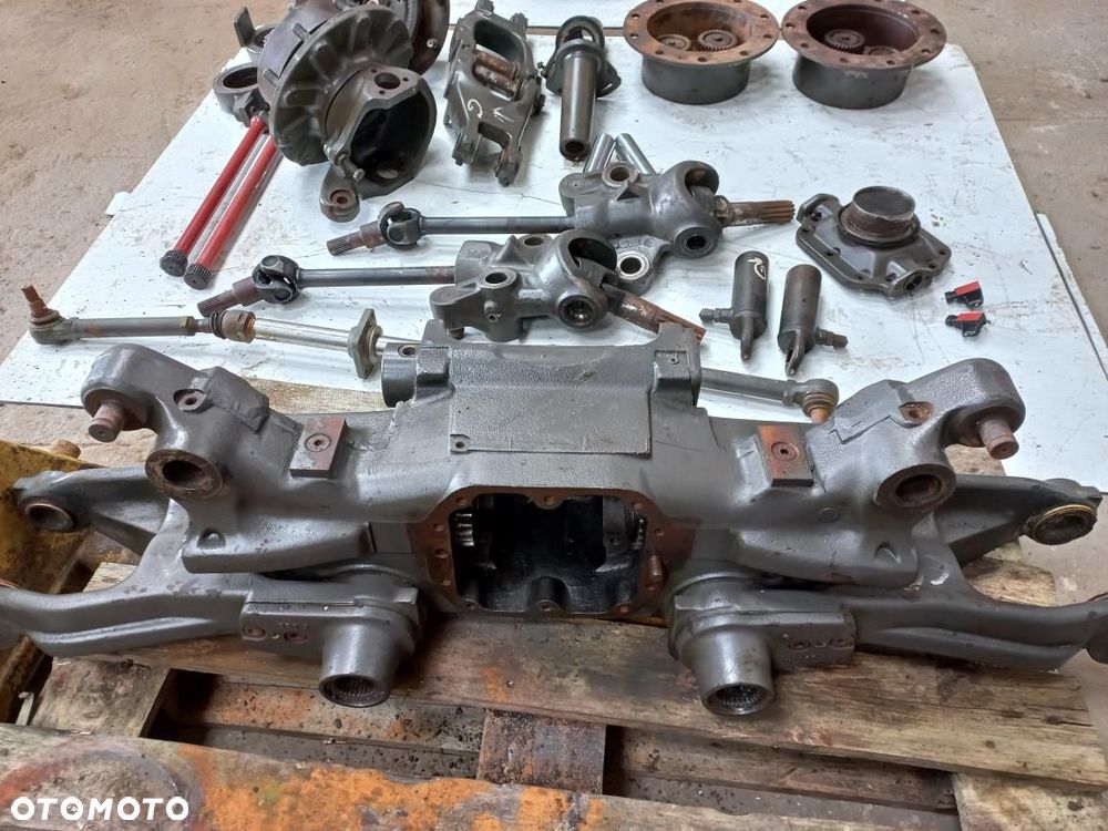 Części Most Carraro 20.25SI. 20.29 .DRIVETECH,Case CVX,MX,CS,Valtra,Claas 697 ATS,McCormick XTX 185,Miękka oś,satelita,TGL644723,K79-13,11770S71148,zwolnica,układ planetarny,półoś,obudowa,mechanizm różnicowy - 1