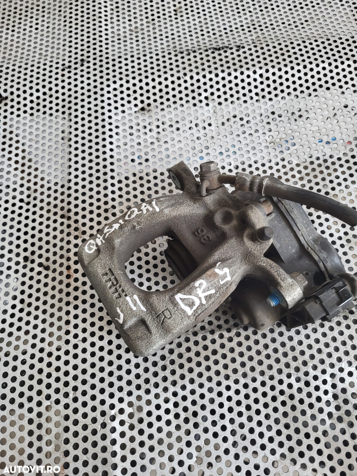 Etrier Electric Dreapta Spate Nissan Qashqai J11 An 2013-2014-2015-2016-2017-2018-2019-2020 Testat Cu Garantie Masina Cu 11.000 Km Dezmembrez Nissan Qashqai J11 1.5 Dci K9K873 - 6