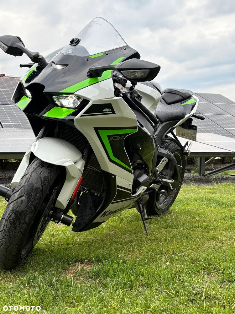 Kawasaki ZXR - 3
