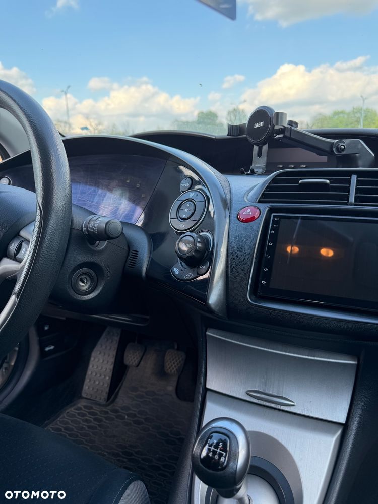 Honda Civic 1.4i-DSi - 12