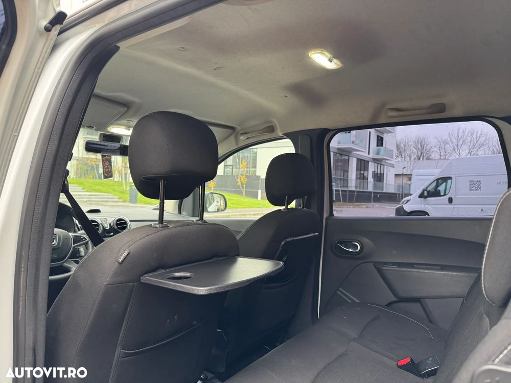 Dacia Lodgy 1.5 Blue dCi Laureate - 11