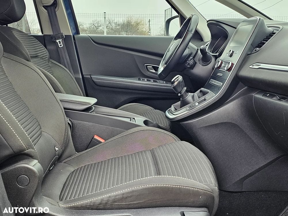 Renault Scenic ENERGY dCi 130 INTENS - 11