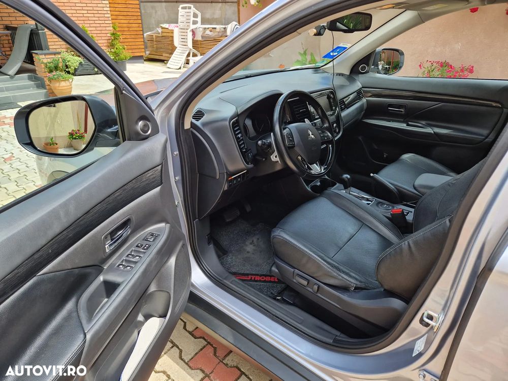 Mitsubishi Outlander 2.2 DI-D 4WD Automatik Top - 8