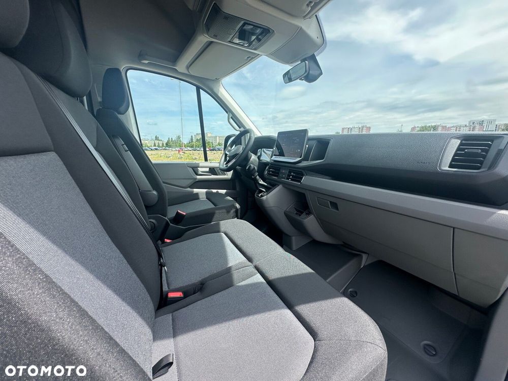 Volkswagen Crafter 35 2.0 TDI L3H3 3640 140 KM - 12