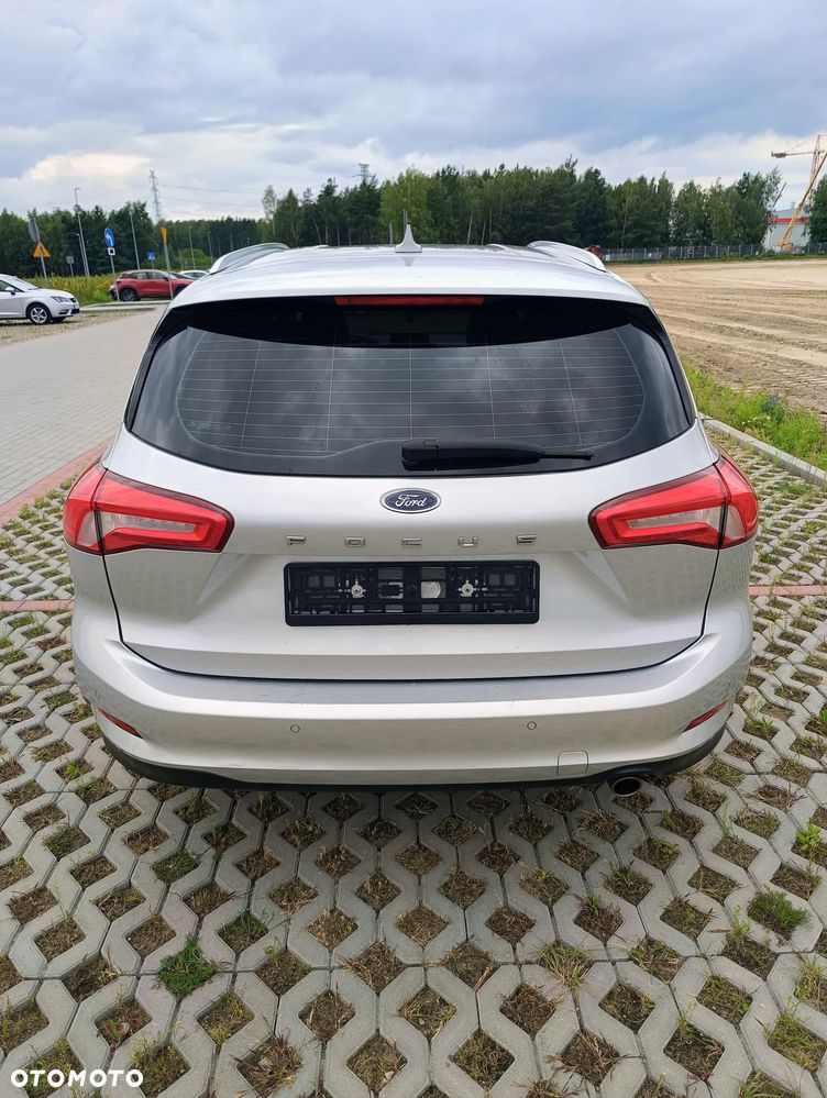 Ford Focus - 6