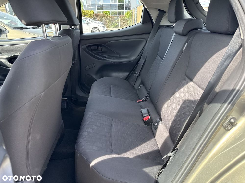 Toyota Yaris 1.5 Active - 17