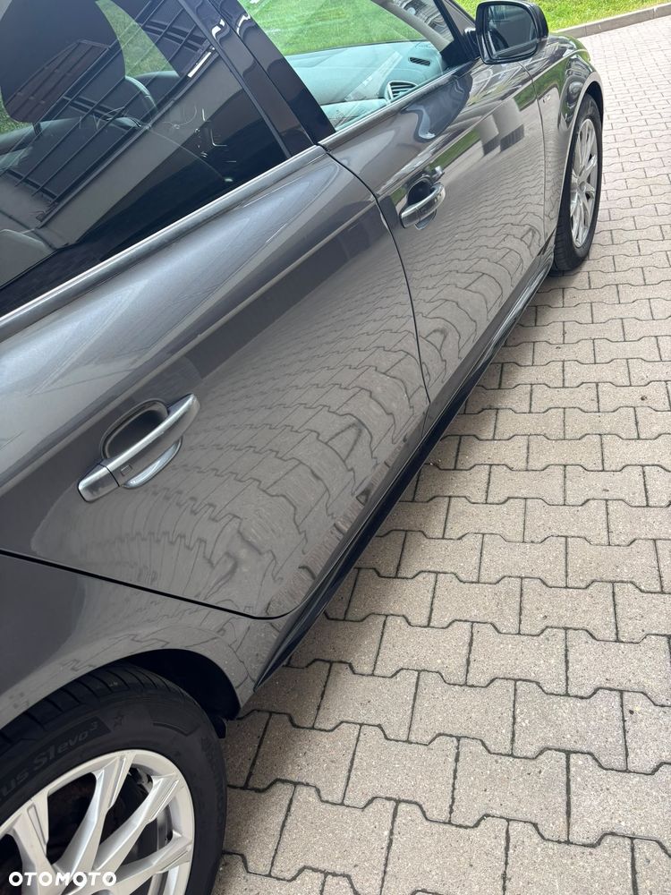 Audi A4 Avant 2.0 TDI DPF clean diesel multitronic S line Sportpaket - 12