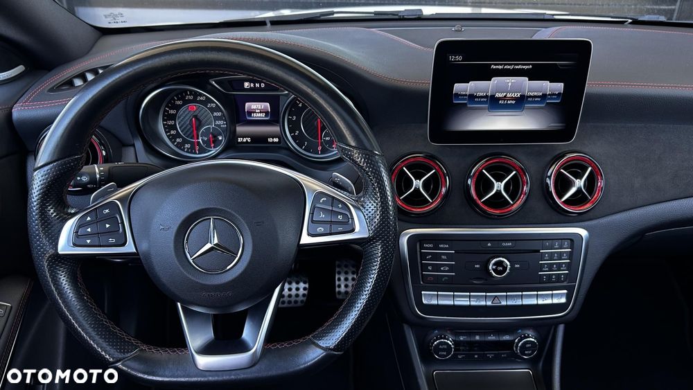 Mercedes-Benz CLA - 16