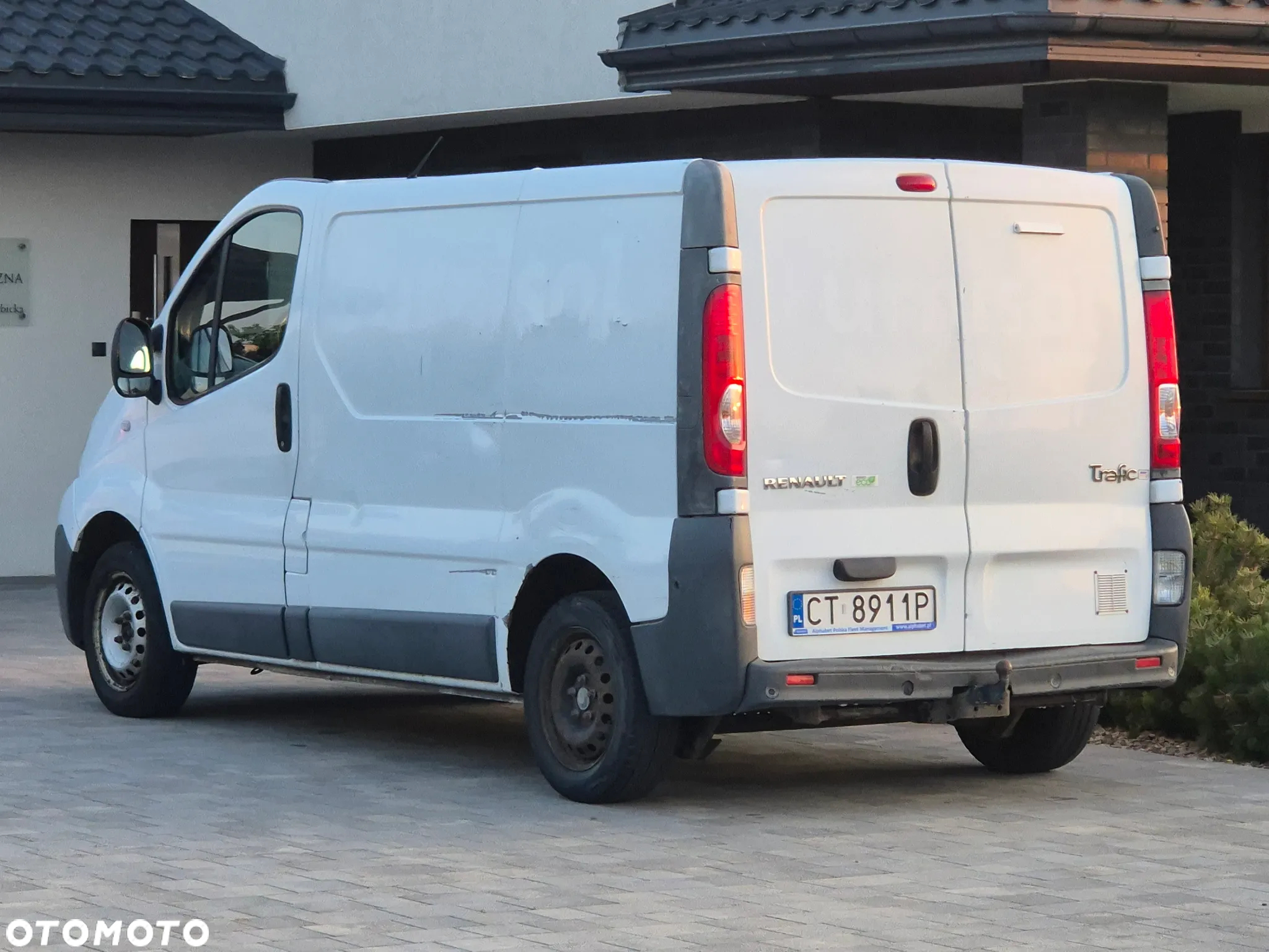 Renault TRAFIC - 9