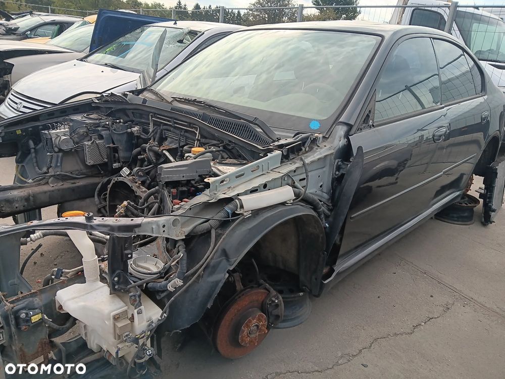 A001 / SUBARU LEGACY IV / NA CZĘŚCI - 2