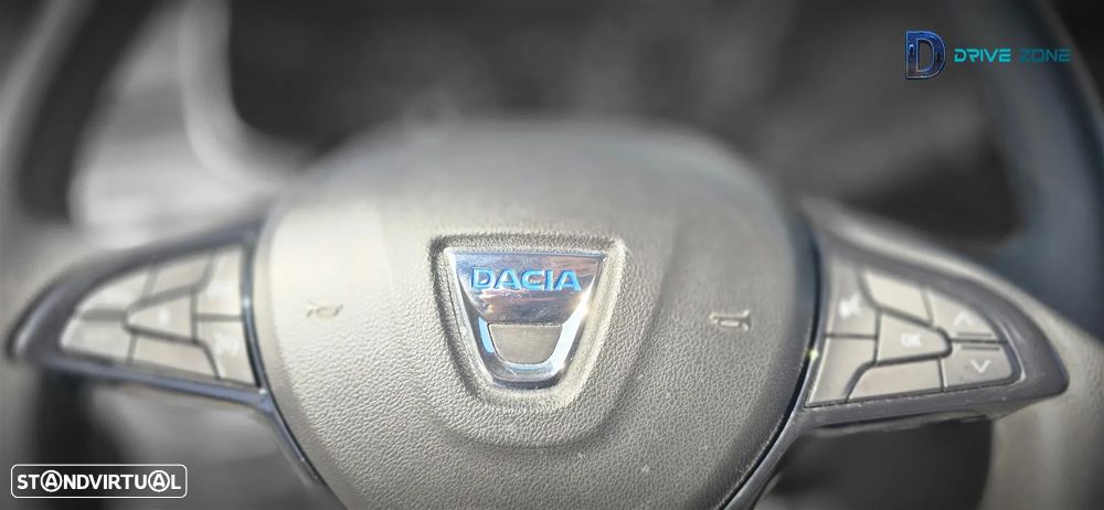 Dacia Sandero 1.0 SCe Essential - 28