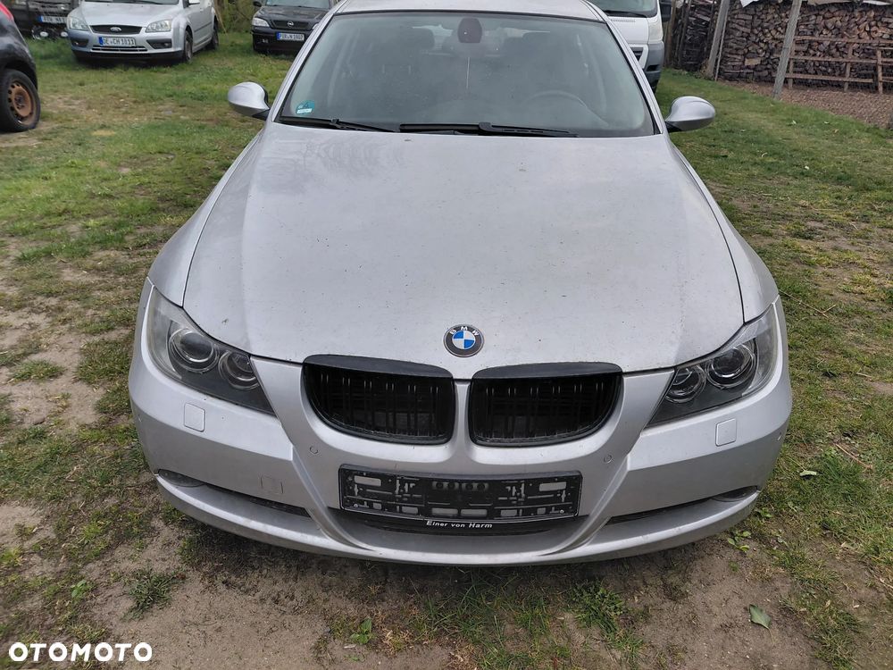 BMW Seria 3 320i - 8