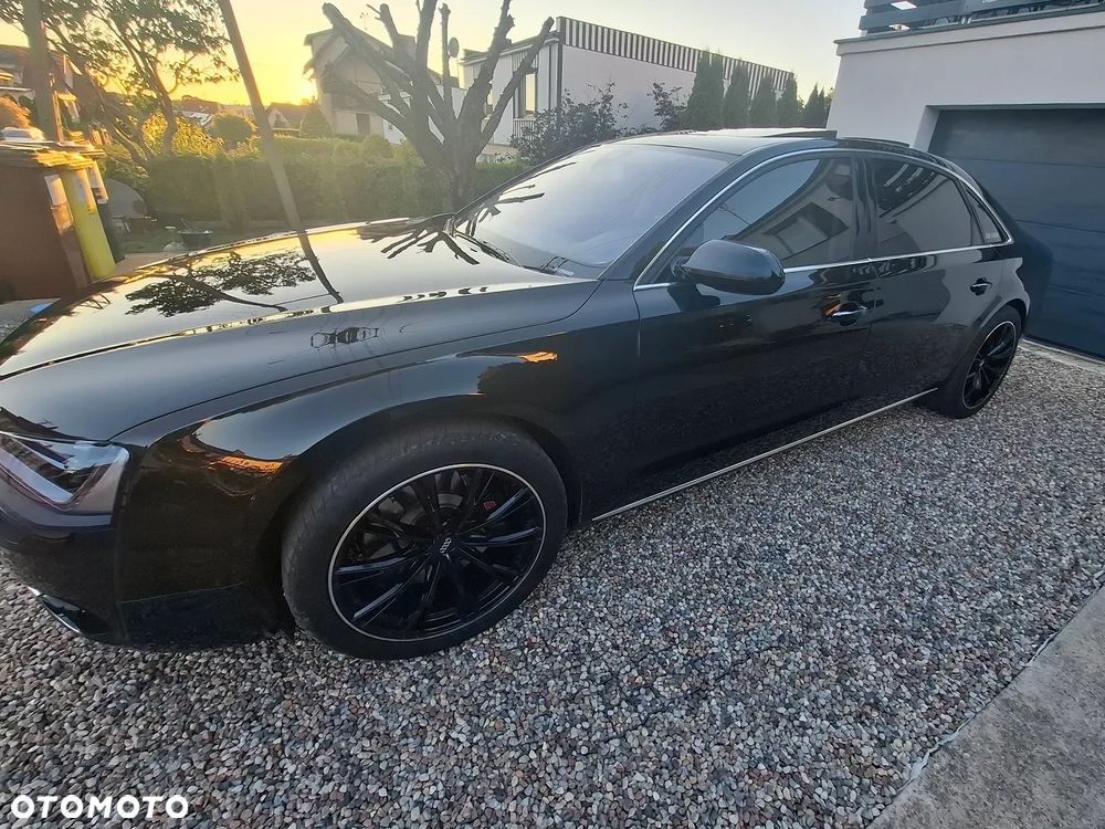 Audi A8 4.2 TDI L Quattro - 3