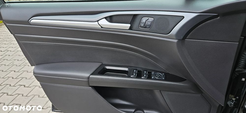 Ford Mondeo 2.0 TDCi Bi-Turbo PowerShift-Aut ST-Line - 27