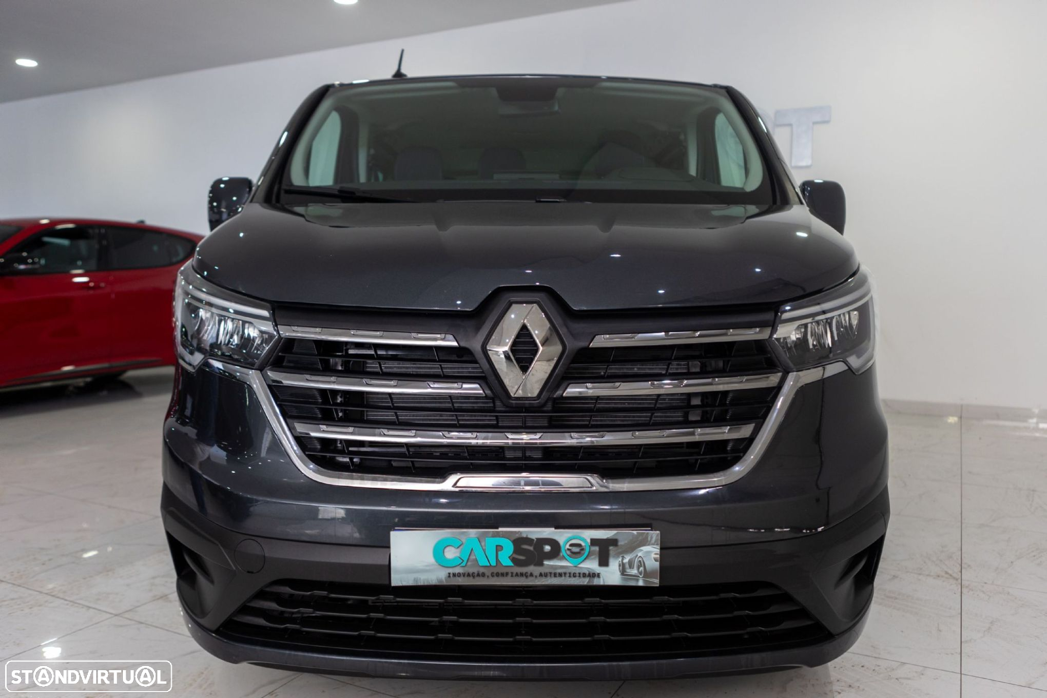Renault Trafic - 2