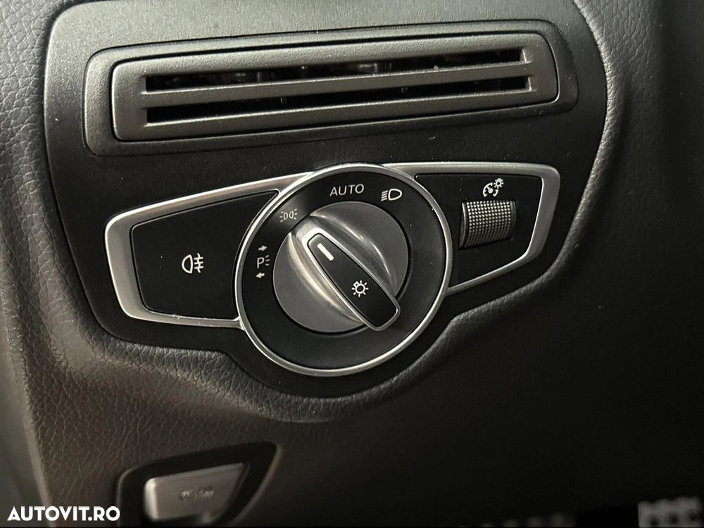 Mercedes-Benz GLC 300 de 4MATIC - 15